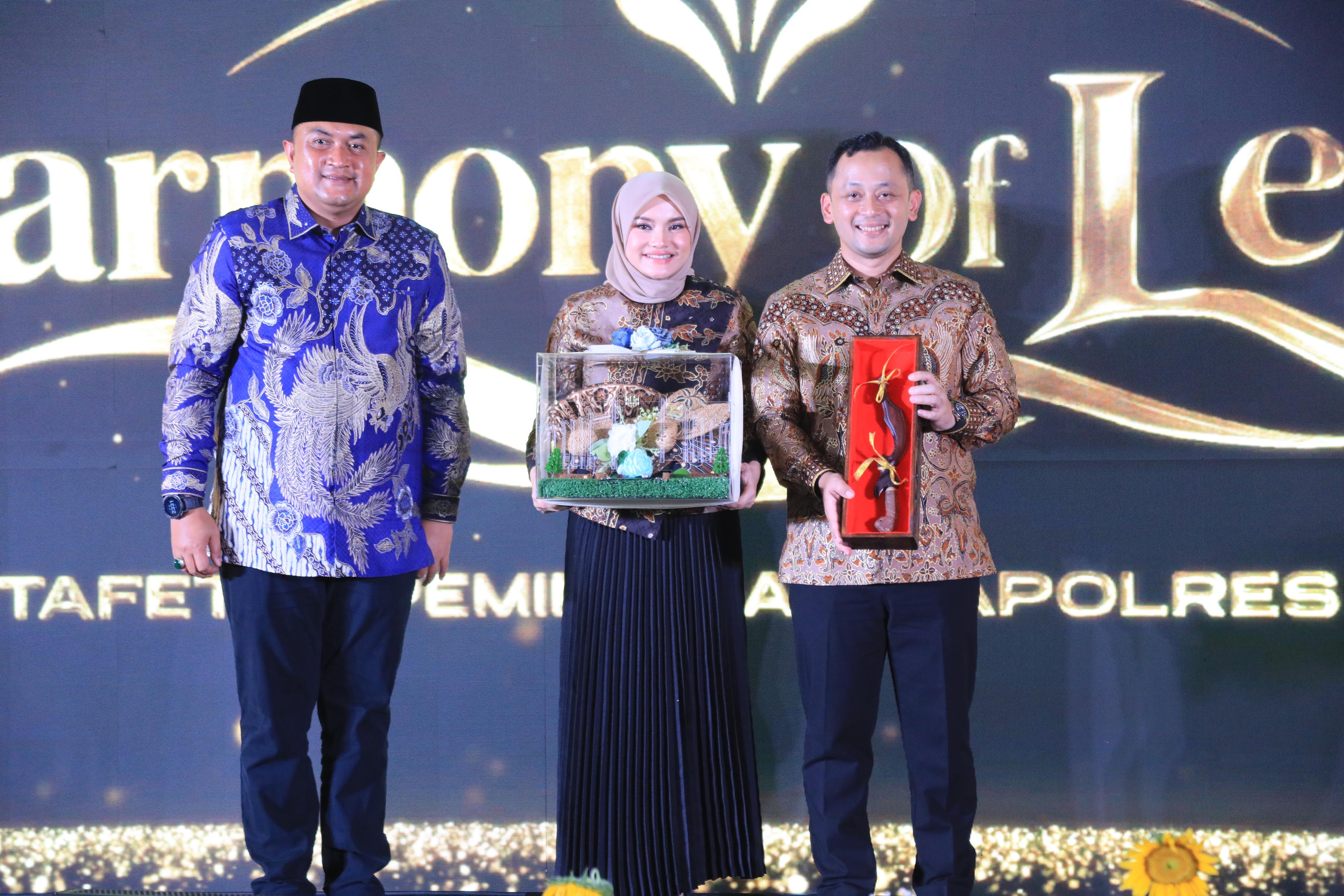 Bupati Rudy Susmanto Harapkan Kolaborasi Lintas Sektor Terus Berlanjut dalam Sertijab Kapolres Bogor