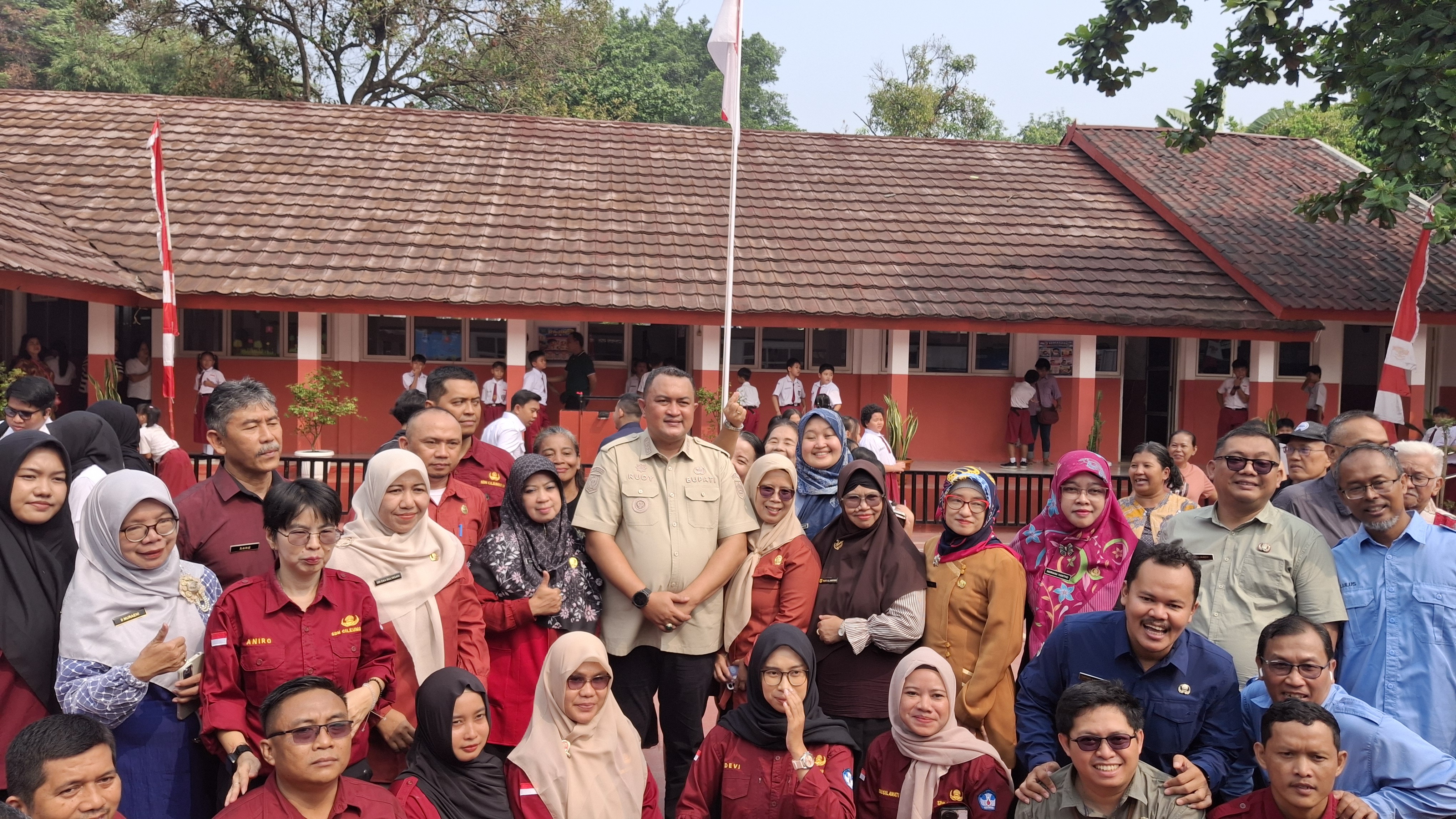 Bupati Rudy Susmanto Puji Kebijakan Presiden Prabowo Usai Belasan Ribu Honorer Bogor Resmi Jadi PPPK